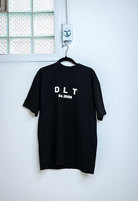 DLT Shirt - Limited Sizes Available for Stylish Comfort